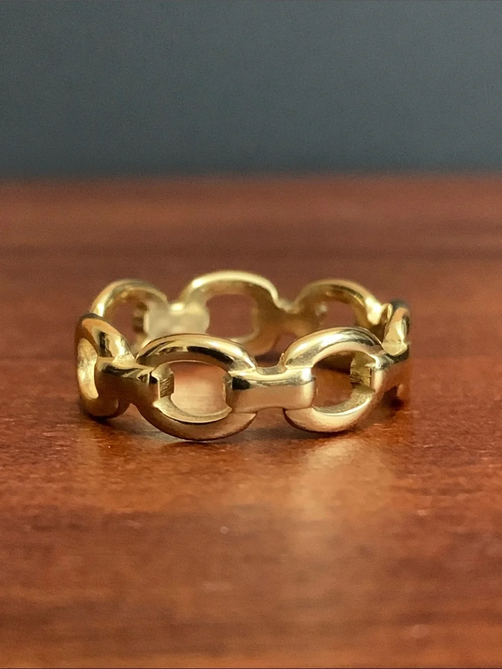 NWT gold tone link ring size 7